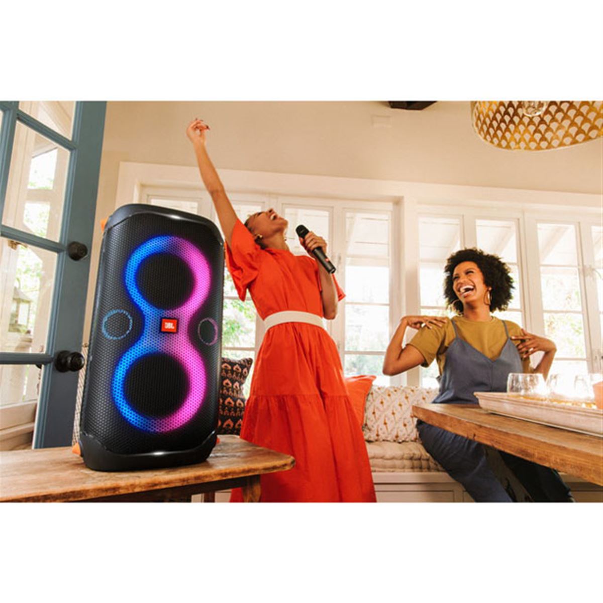 JBL、IPX4防滴対応の“パーティースピーカー”「JBL PartyBox 110