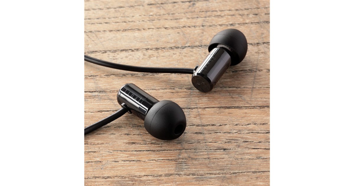 final、バイノーラル制作のゲームなどに適したダイナミック型イヤホン