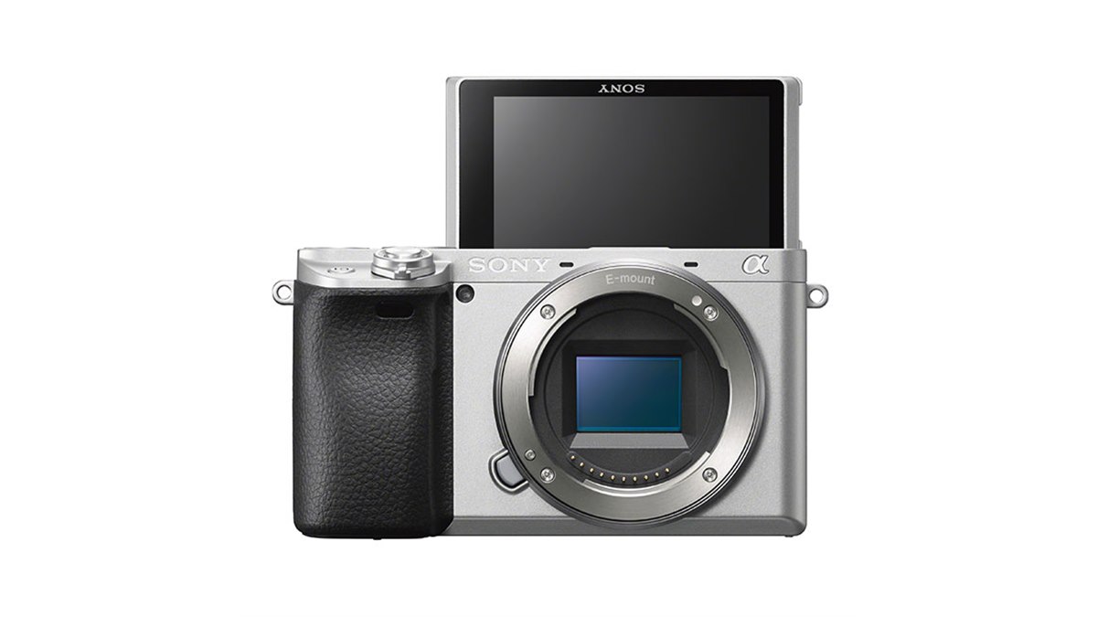 ソニーが新型ミラーレスカメラ「α6400」を発表、最速0.02秒AFを実現