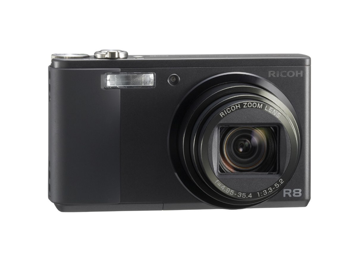リコー、光学7.1倍ワイドズームのデジカメ「R8」 - 価格.com