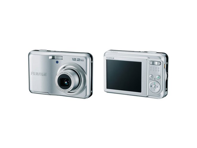 富士フイルム、「FinePix F70EXR」など3機種 - 価格.com