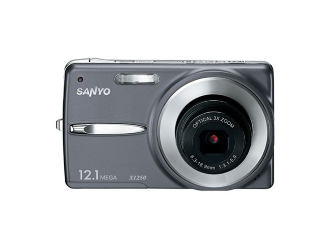 三洋電機、コンパクトデジカメ事業再参入へ - 価格.com