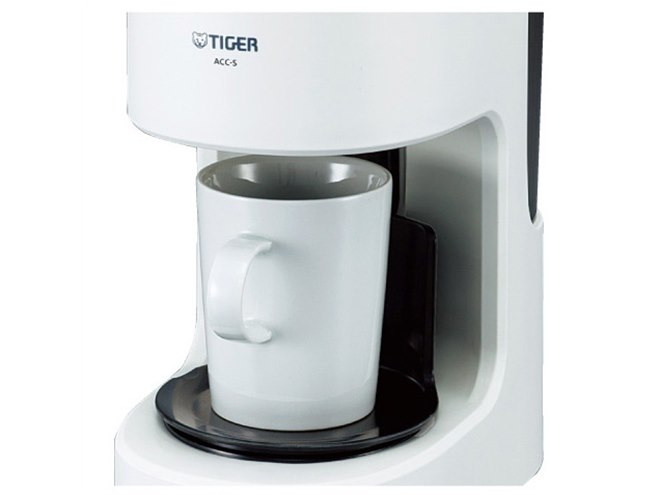 タイガー、マグカップに直接ドリップができるコーヒーメーカー - 価格.com