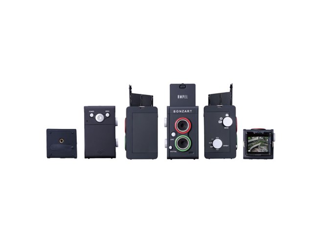 GLOBAL・DC、二眼レフ風デジタルトイカメラを12/24販売再開 - 価格.com