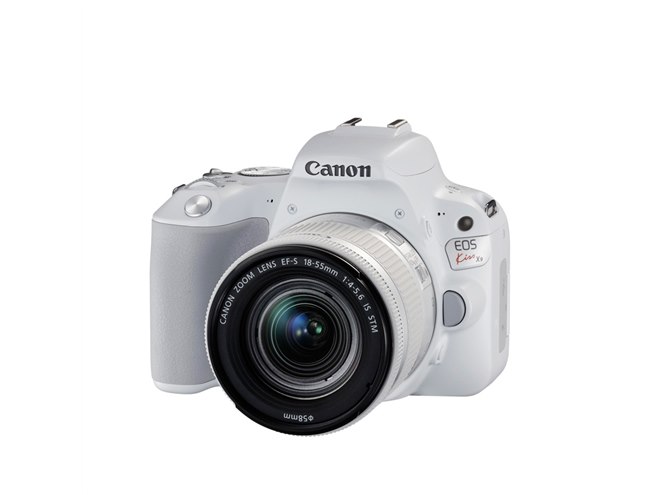 キヤノン、軽量453gでコンパクトになったエントリー一眼「EOS Kiss X9