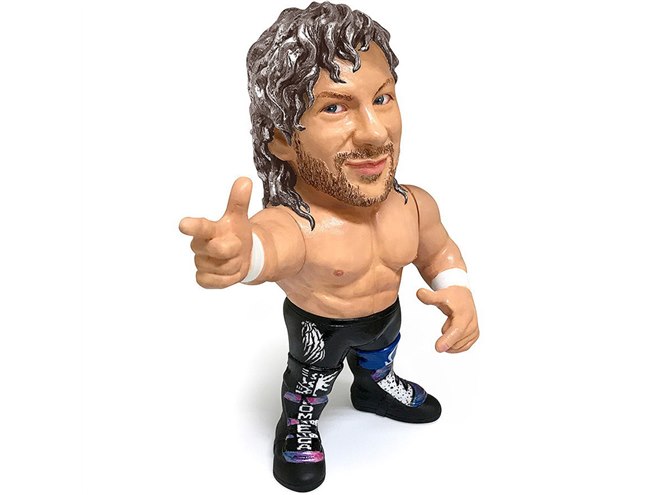 新日本プロレス、“ザ・クリーナー”ケニー・オメガ選手がソフビ