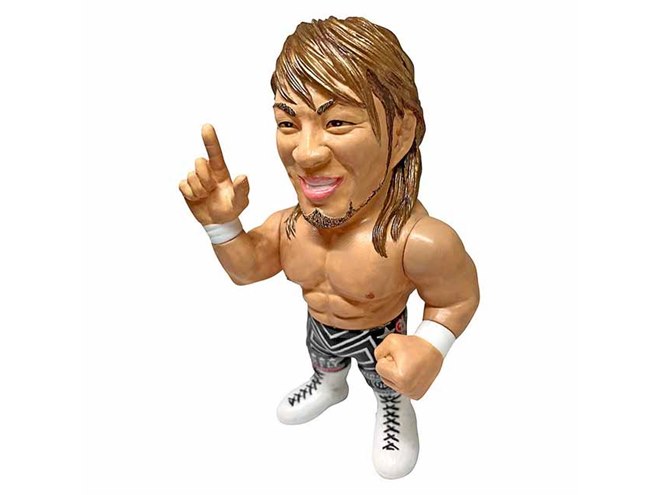 新日本プロレス」オカダと棚橋が全高13.5cmのフィギュアに、各3,500円
