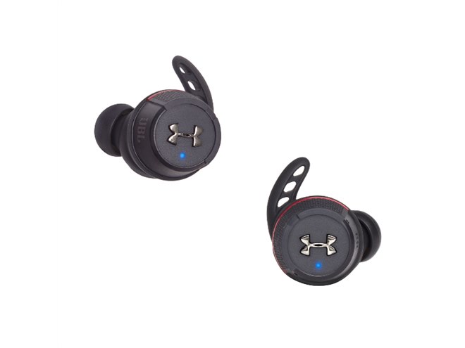 JBL×アンダーアーマー、初の完全ワイヤレスイヤホン「UA SPORT