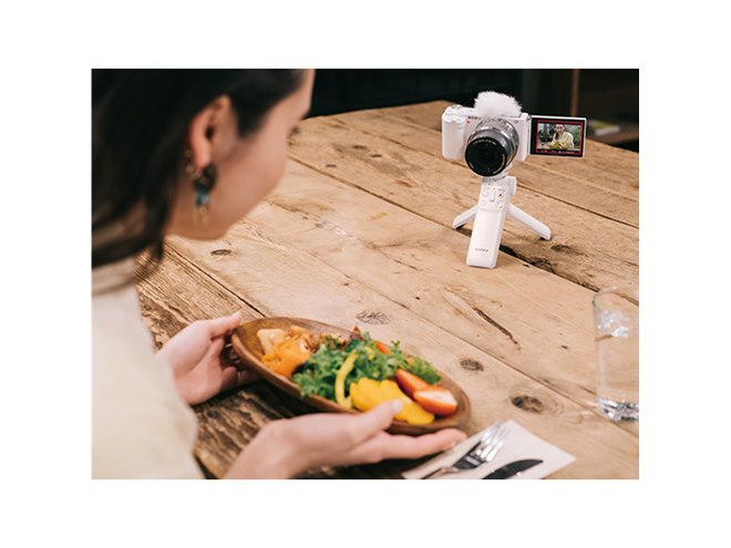 ソニー、シューティンググリップ「GP-VPT2BT」新色ホワイトを本日6/24