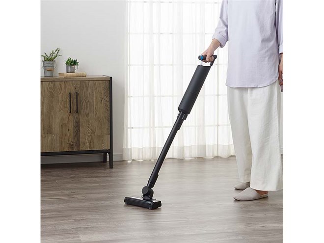 ツインバード、軽量1.4kgでダストパックを採用したコードレス掃除機