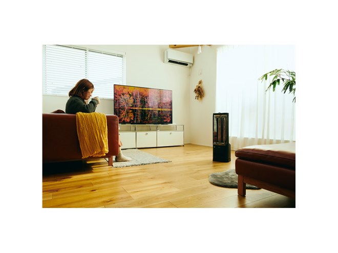 シロカ、2つの熱源を採用した「足元ファンヒーター付き 遠赤外線暖房機