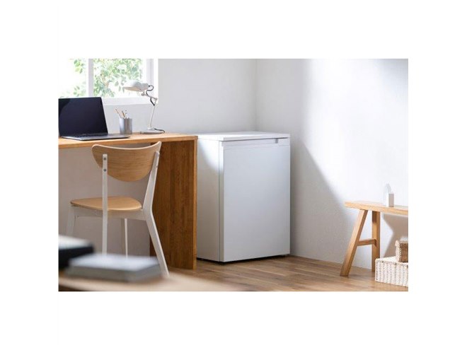 アイリスオーヤマ「スリム冷凍庫」に新2モデル、奥行約39cmの66Lモデル