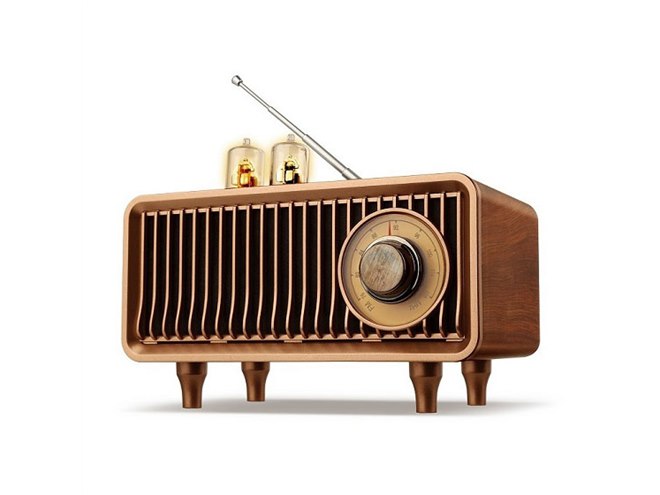 3,278円、真空管アンプを思わせるLEDライト付き「レトロスピーカー