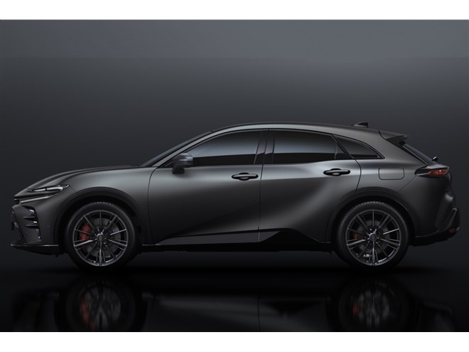 トヨタ・クラウン スポーツ」にマットカラーの特別仕様車が登場 - 価格.com