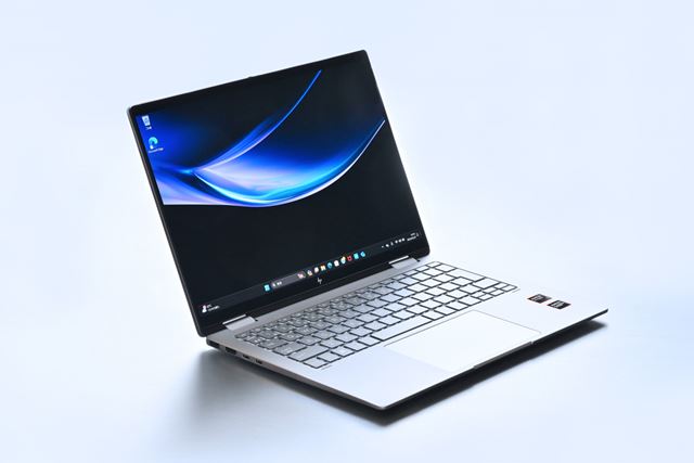 HP ENVY x360 14 Ultra 7/512GB SSD/16GBメモリ/2.8K/OLEDタッチパネル
