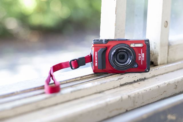 OMデジタルソリューションズ OM SYSTEM Tough TG-7 [レッド] 価格比較