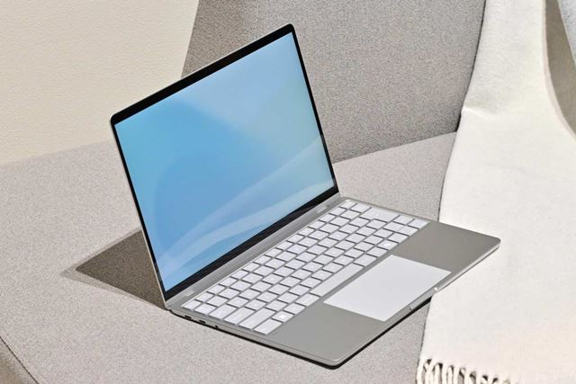 富士通 FMV Note C CZ-K1 FMVCZSK1MA [ミストグリーン] 価格比較