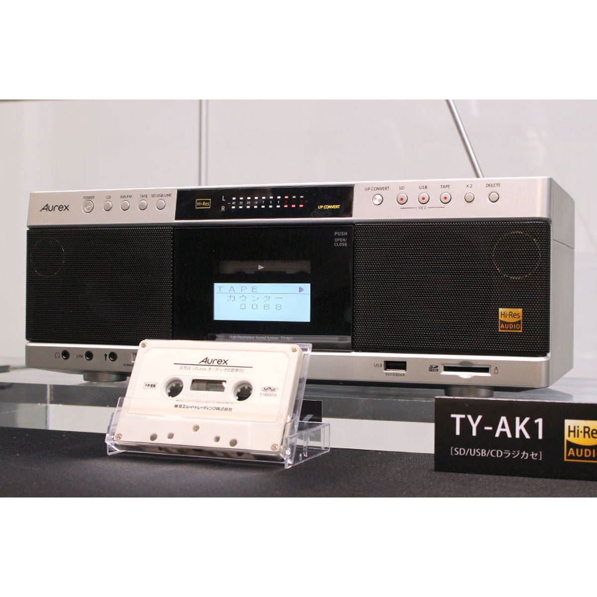 東芝Aurexから世界初の“ハイレゾCDラジカセ”「TY-AK1」登場 - 価格.com