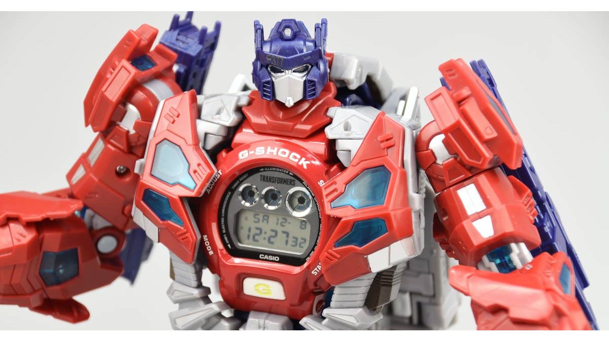 G-SHOCK」が「トランスフォーマー」の中に！ コラボ変形フィギュアを