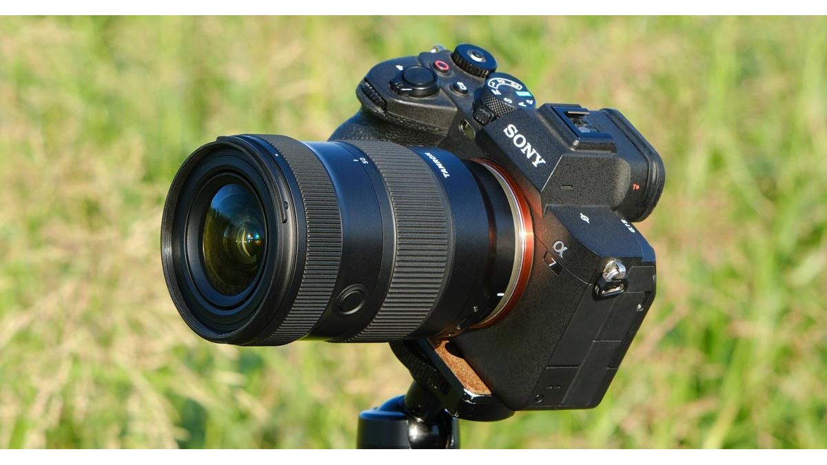 タムロン「17-50mm F/4 Di III VXD」レビュー！ 超広角17mmから標準