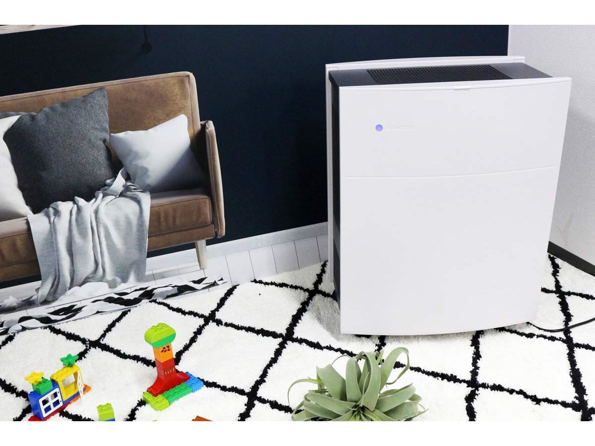 ブルーエアの空気清浄機「Blueair Classic」にニオイも強力に除去する