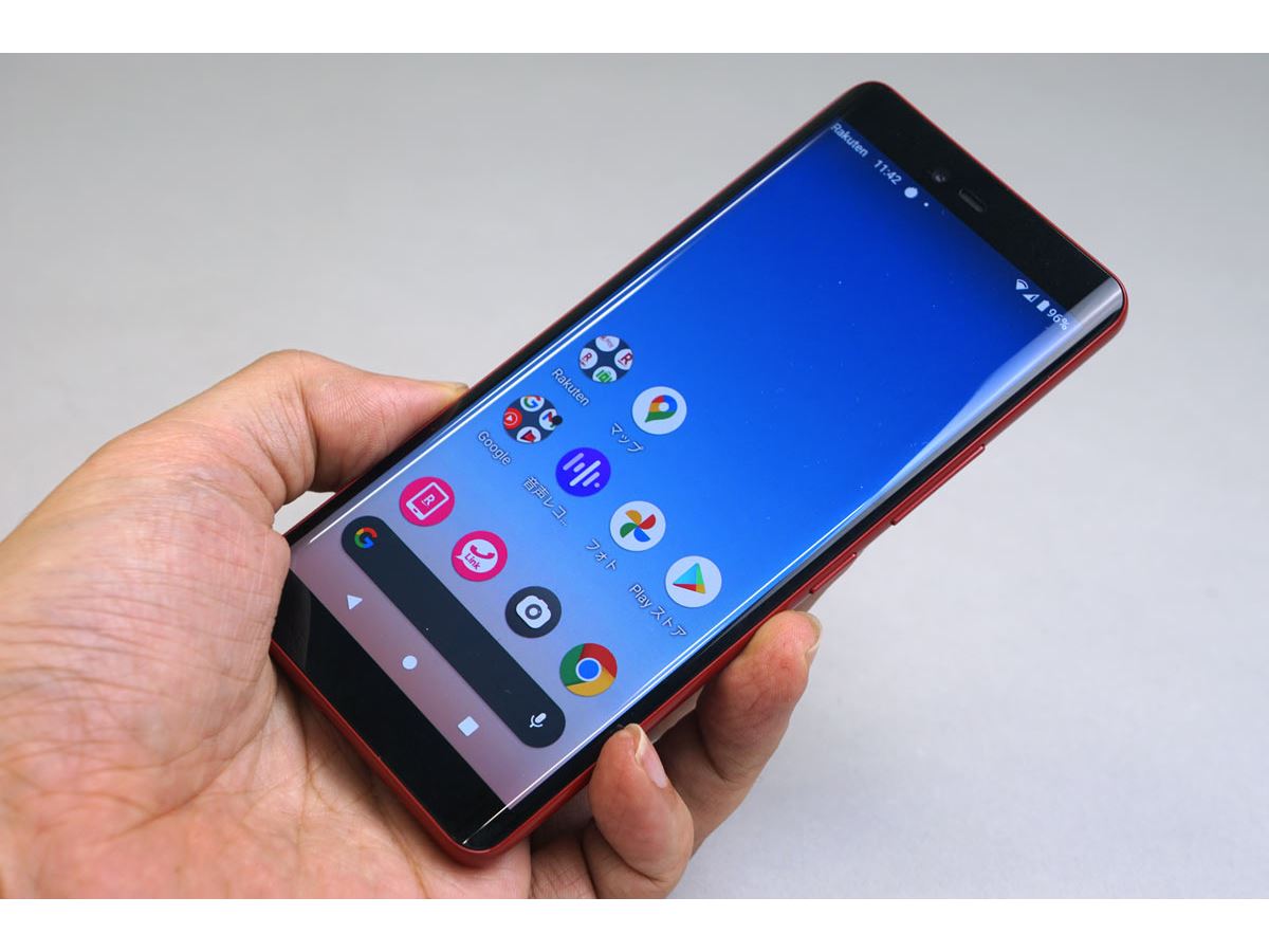 安い、小さい、速い、高機能の4拍子揃った、楽天モバイルのオリジナル