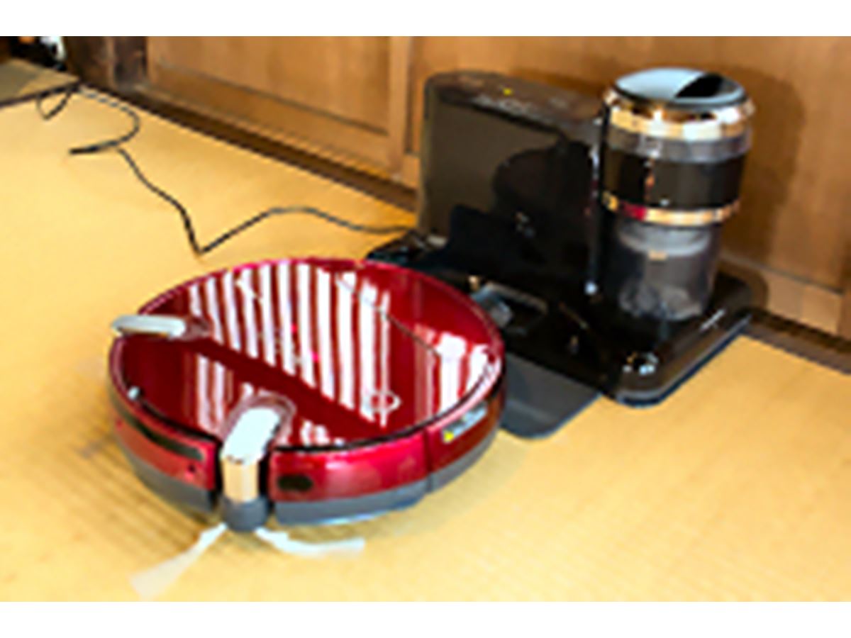 1か月間取ったゴミを放ったらかしでOK！ ロボット掃除機「トルネオロボ