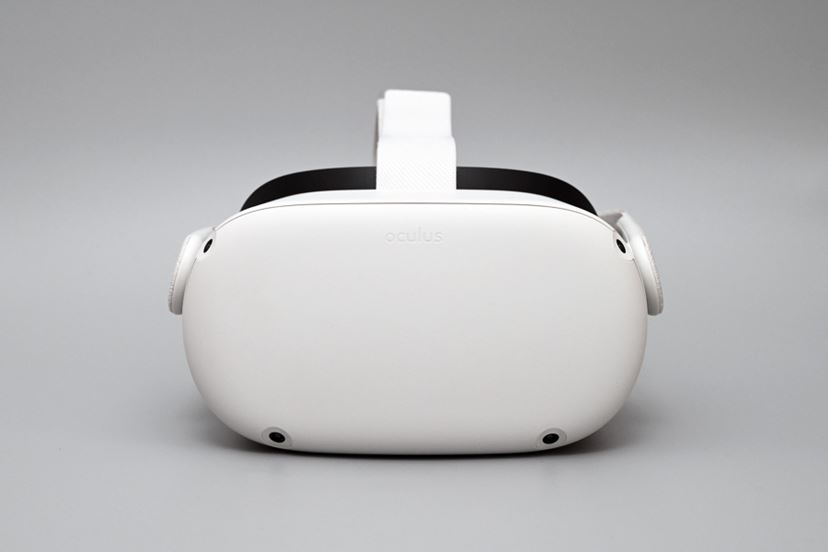 性能アップで価格はダウン！ 33,800円から買えるゲーム向けVRヘッド