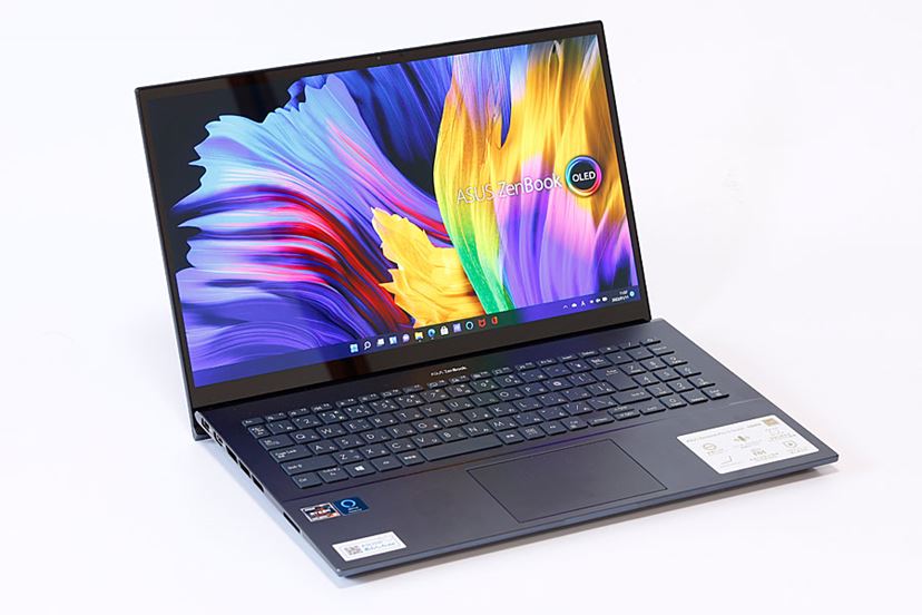 美麗な有機EL！ 外付けGPUなしの高性能ノートPC「Zenbook Pro 15 OLED