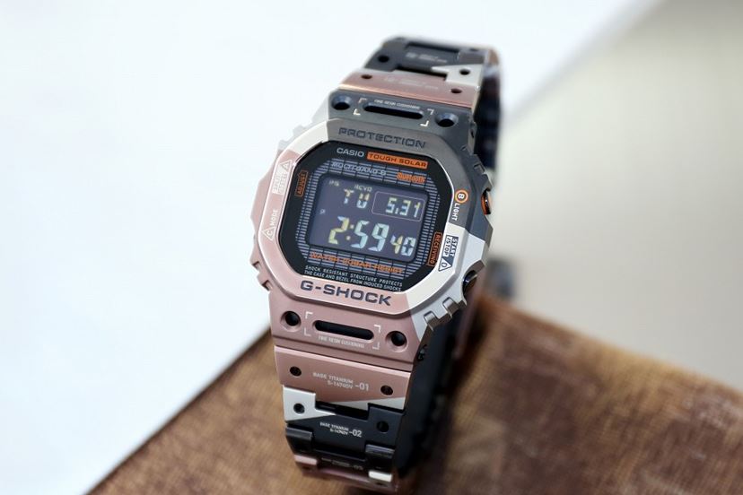 フルメタルG-SHOCK」最新作をレビュー！ 肉抜き×幾何学的カモフラ