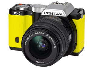 ペンタックス PENTAX K-01 ズームレンズキット [ホワイト×ブラック