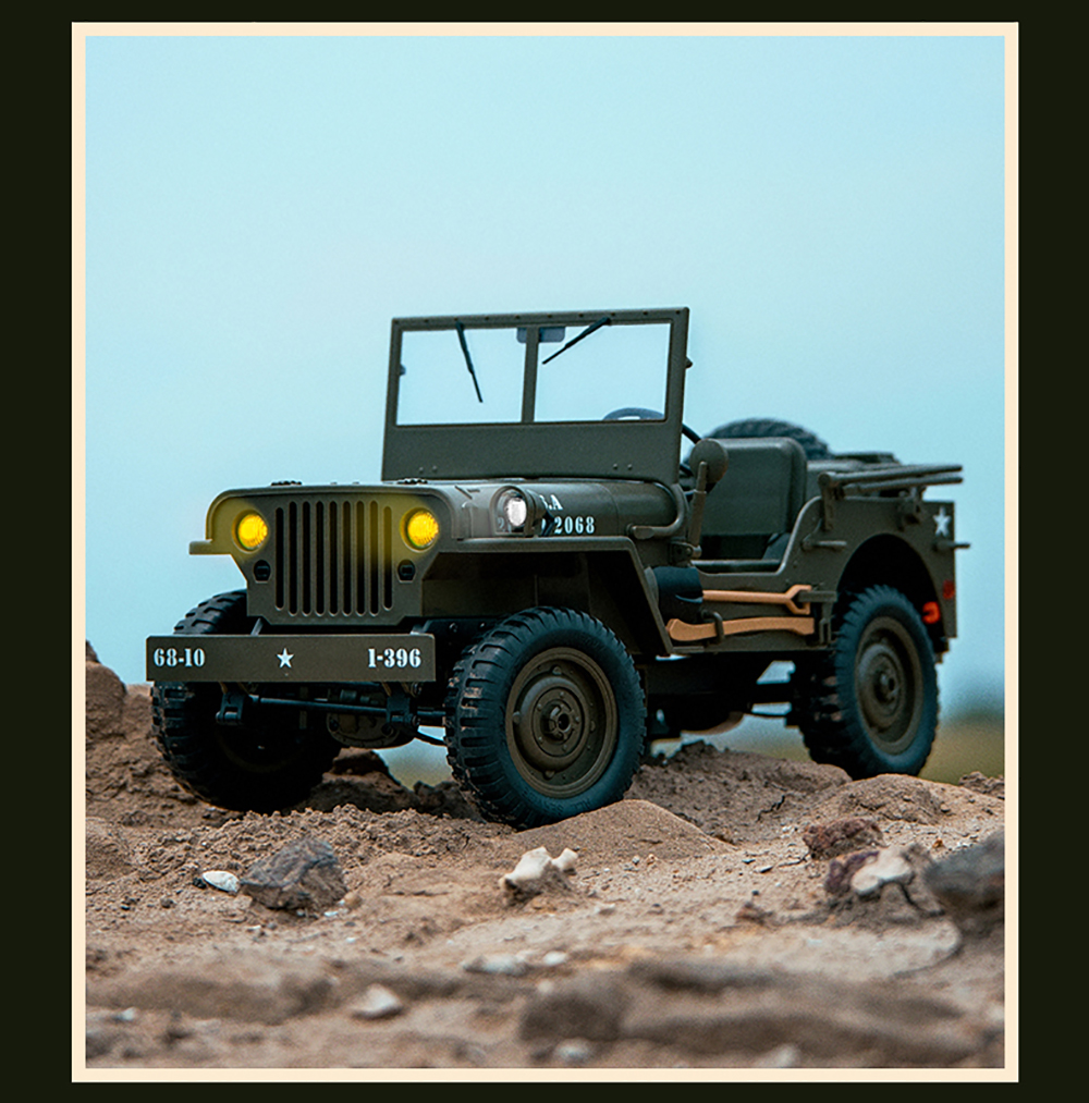 JJRC C8815 4WD RC Jeep 2.4G Off Road 50M Light Remote Controler