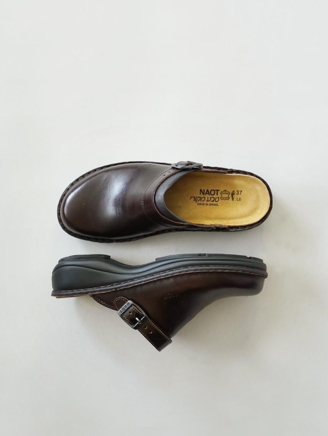 IRIS / Walnut - NAOT ナオトジャパン オンラインショップ