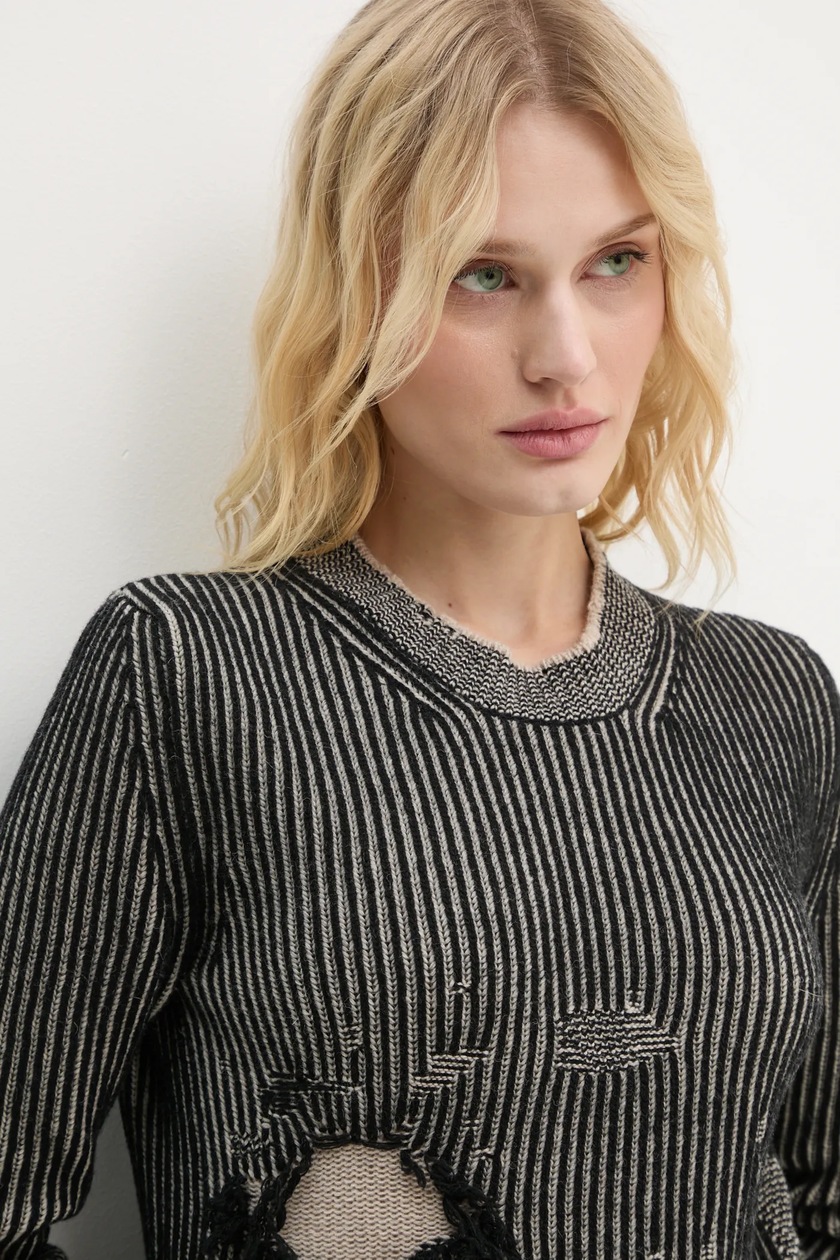 MM6 Maison Margiela reversible wool sweater black color S62HL0026