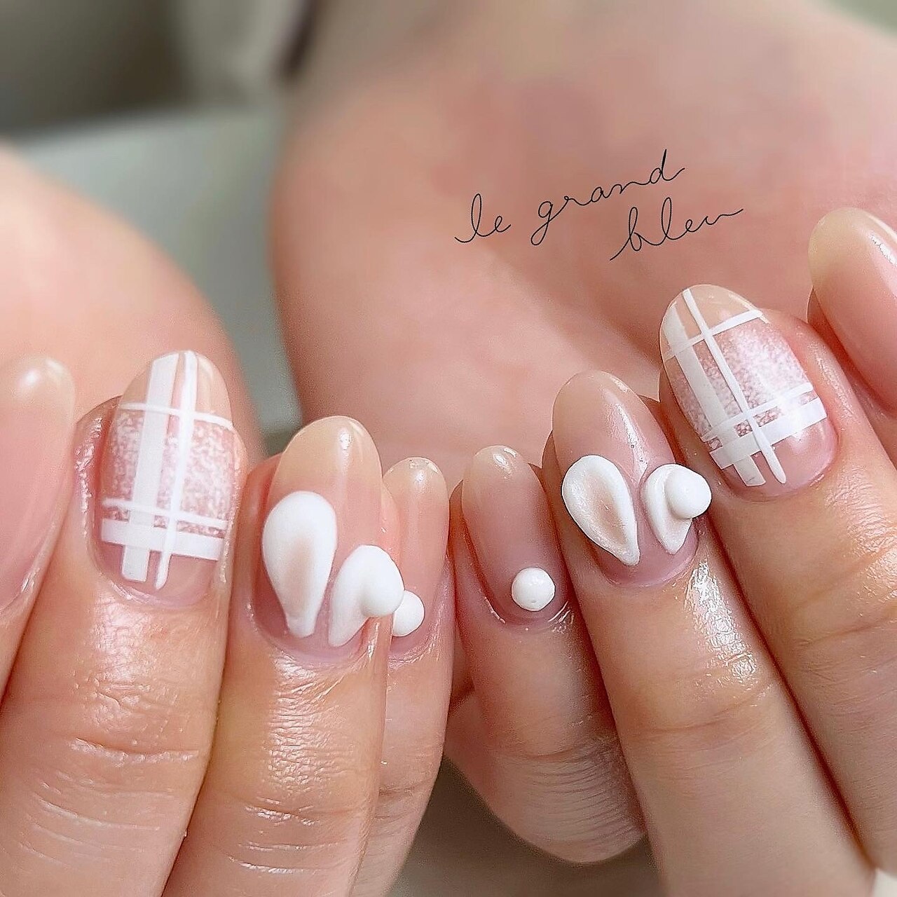 2026年冬トレンド】うさ耳のネイルデザイン集｜人気順｜ホットペッパー