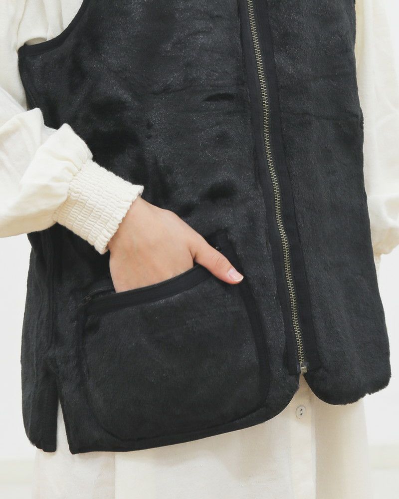 Barbour］WARM PILE ZIP-IN LINERベスト ブラック／バブアー ｜オン