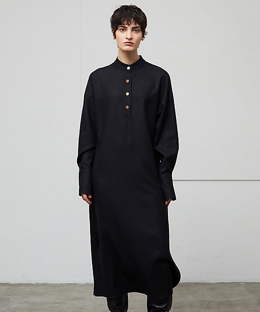 TERNES ／ ドルマンスリーブウールワンピース