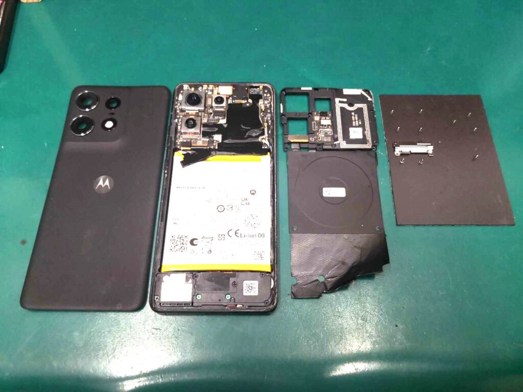 moto edge 50 Pro/edge 50s pro】液晶破損 画面破損 ひび割れ 操作不可