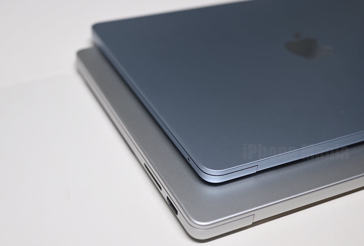 MacBook AirのスカイブルーをApple製品のシルバーやシエラブルーと比較