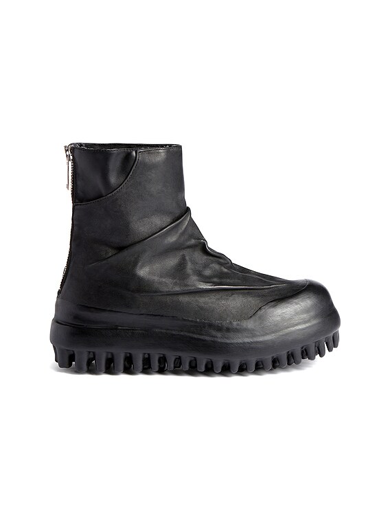 424 Miner Marathon Boot in Black & Wax Spray | FWRD