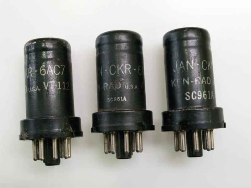 真空管 JRC F220 9343 真空管 JRC F220 9343