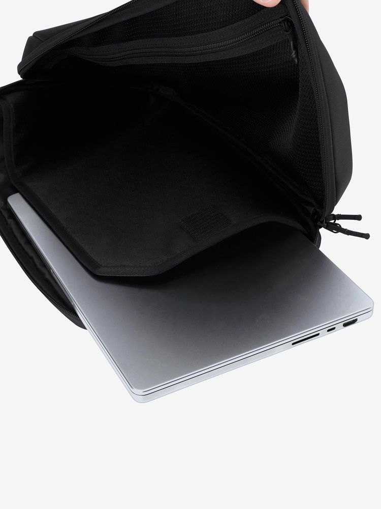 公式・アウトレット】ゴールドウイン PCホルダー13｜ゴールドウイン