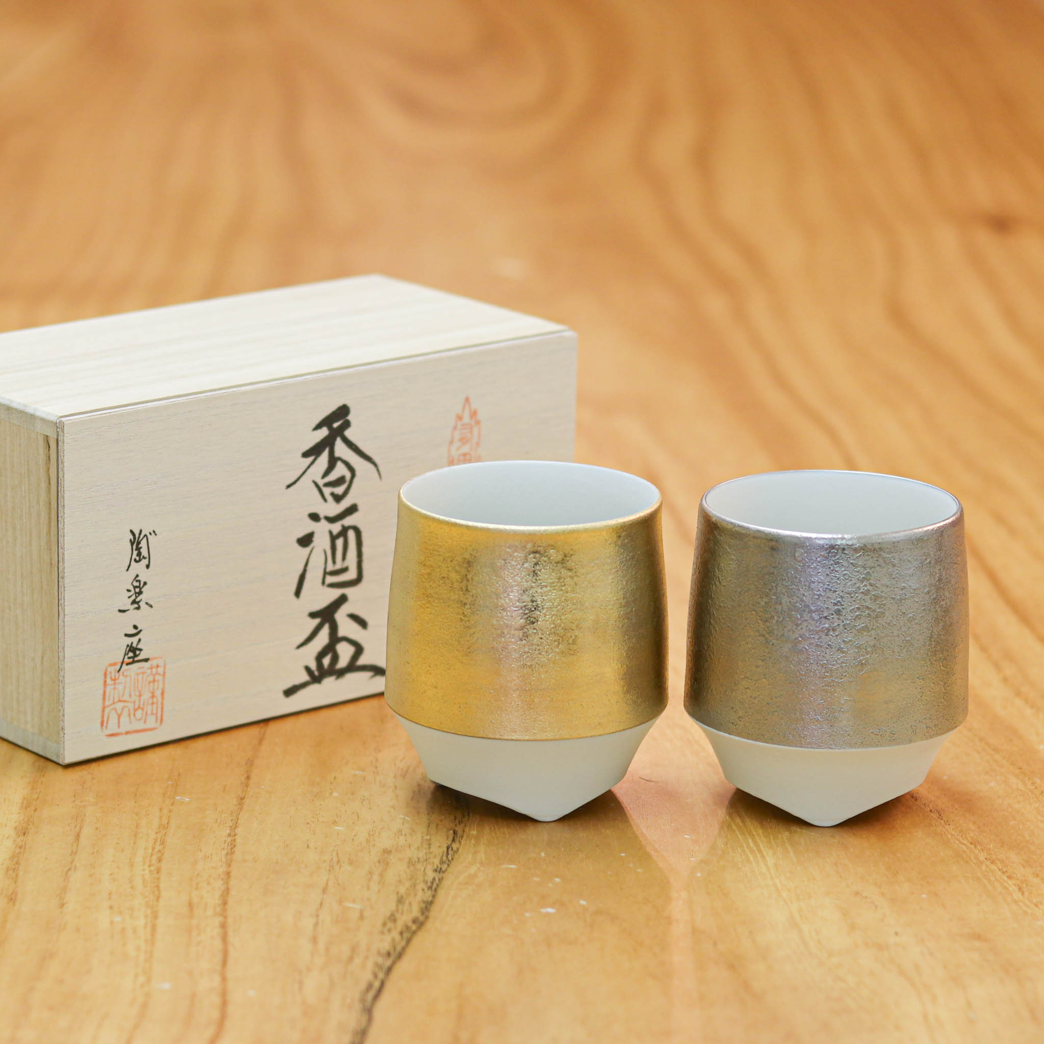 AY-KH-18_10.jpg?crop=center&