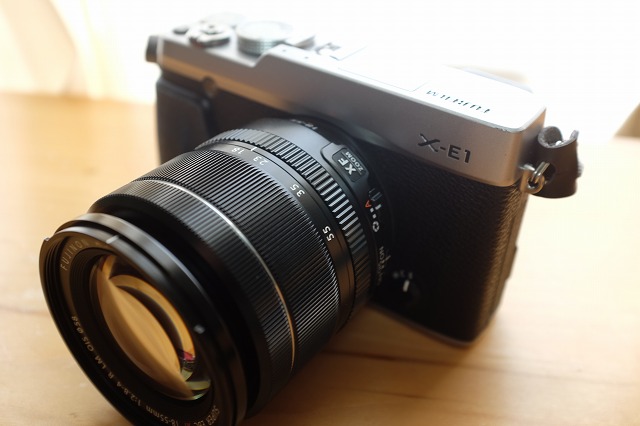 レトロ感もまた新しいお出かけミラーレス一眼「FUJIFILM X-E1」 |