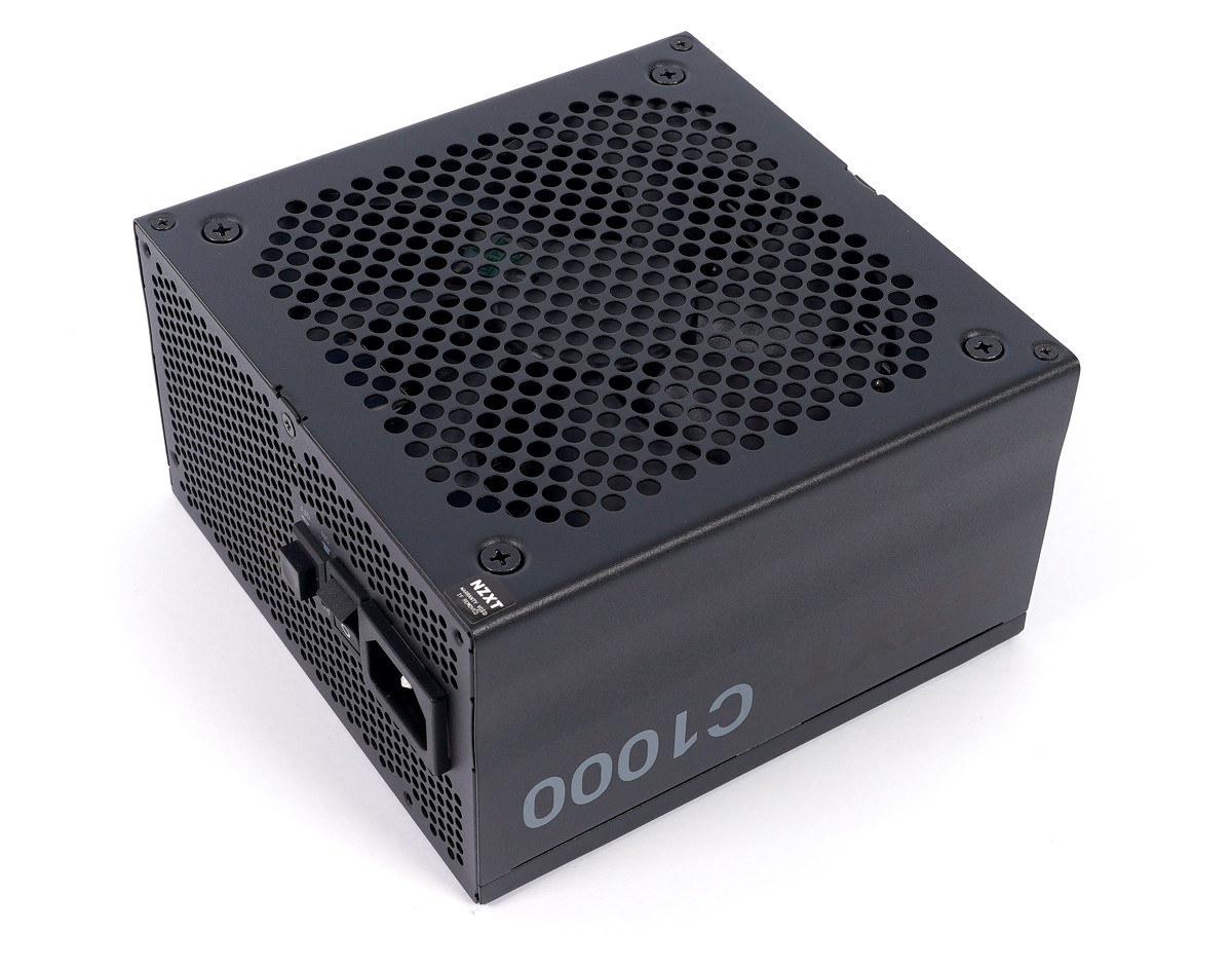 NZXT C1000 Gold (2022)」をレビュー。抜群の静音性が魅力な