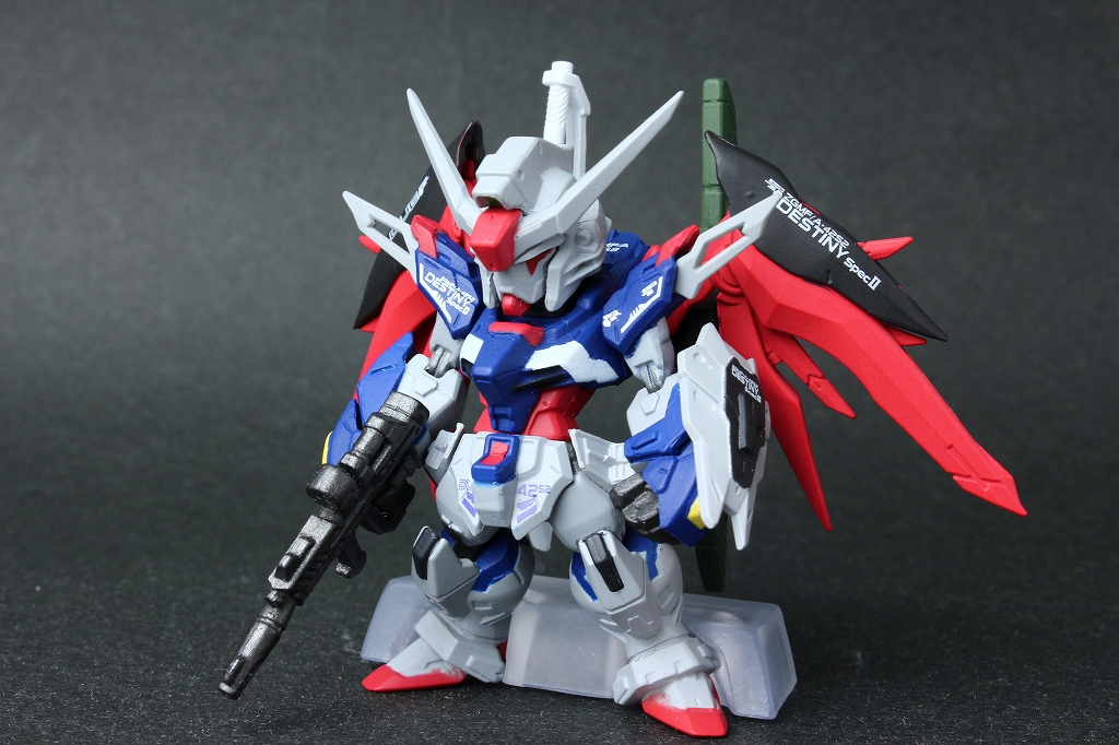 FW GUNDAM CONVERGE デスティニーガンダム SpecⅡ&ゼウスシルエット