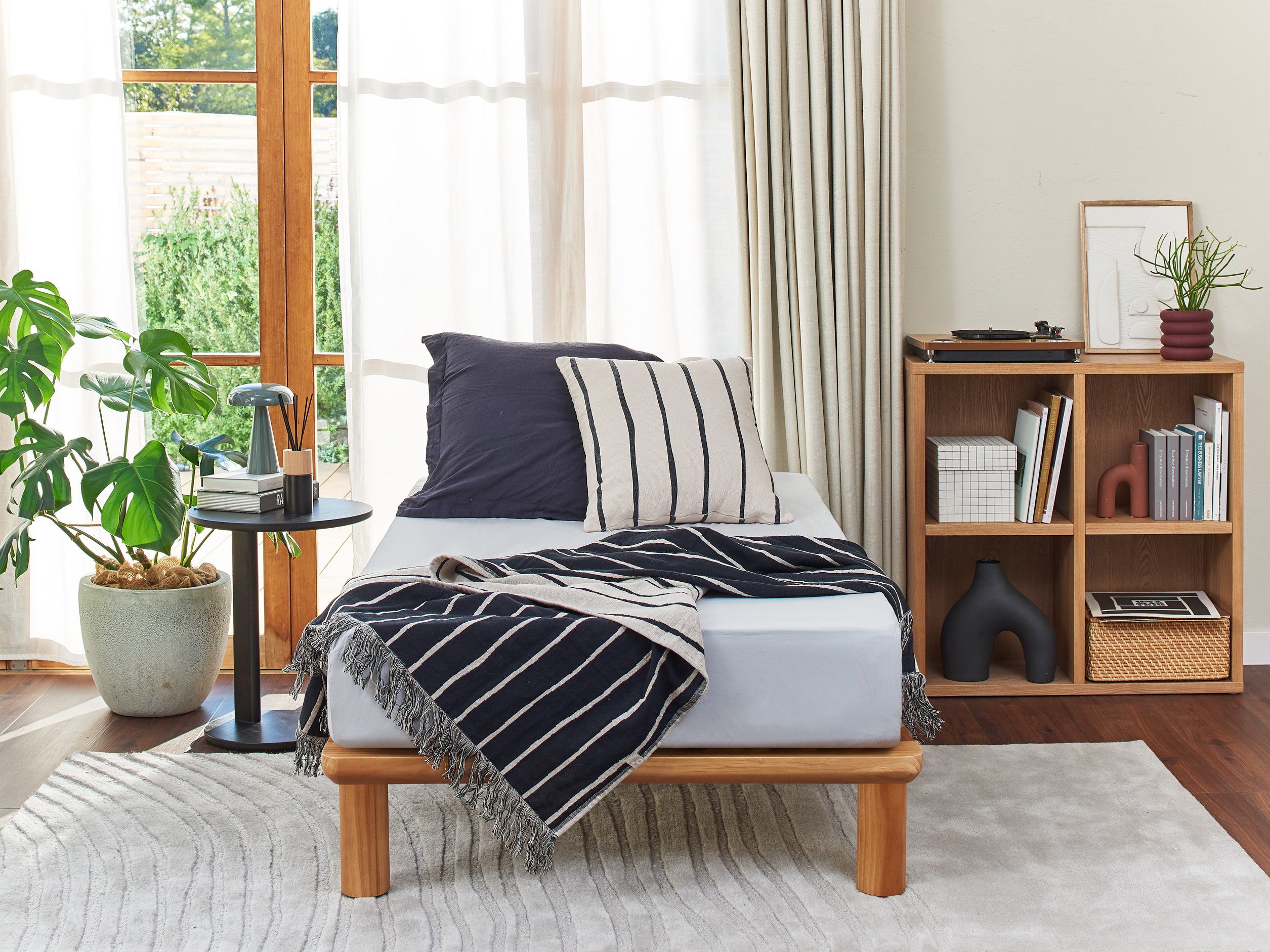 コアラミライカスタムベッドフレーム｜高さ調整可能木製ベッド