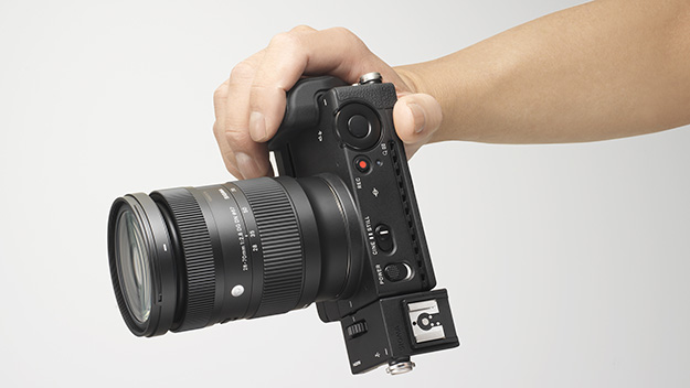 CP+2021]Vol.03 シグマ、山木社長が語る28-70mm F2.8 DG DNの