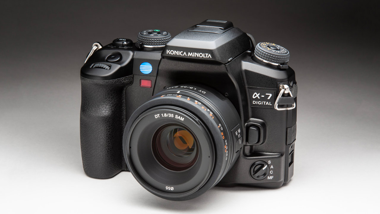 コニカミノルタ α-7 DIGITAL[記憶に残る名機の実像] Vol.11 - PRONEWS