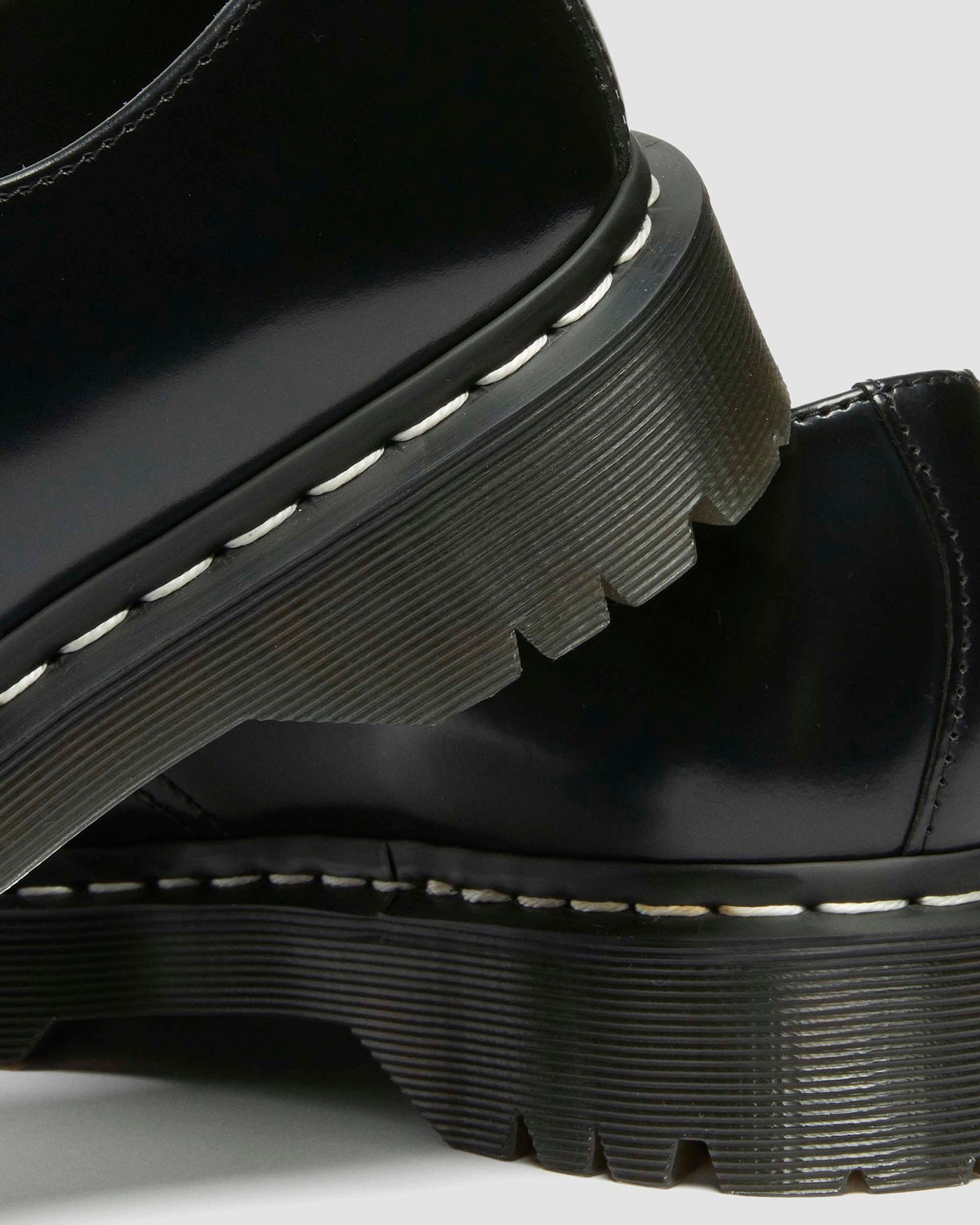 1461 ジップ ベックス ホワイトステッチ 3 ホール シューズ